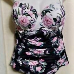 Beautiful Torrid Floral One Piece 2x